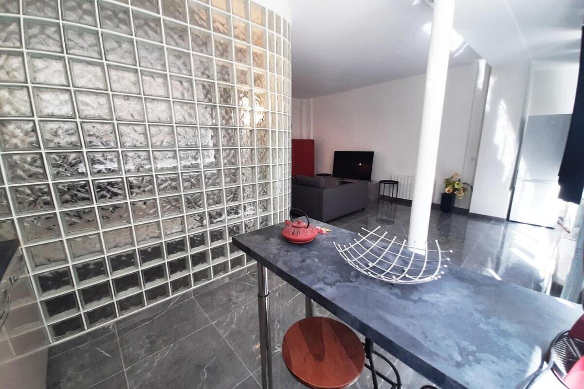 Sweet Apartment In Paris Montmartre Exterior foto